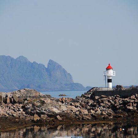 Kabelvag Rorbuer Vandrerhjem Екстер'єр фото